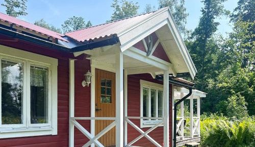 Two-Bedroom Holiday Home