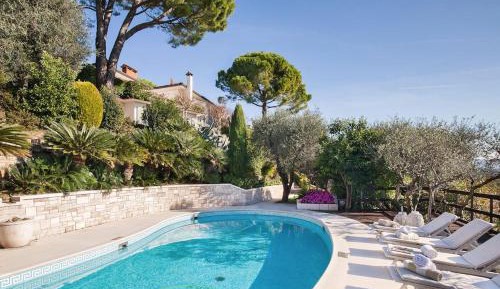Deluxe Villa