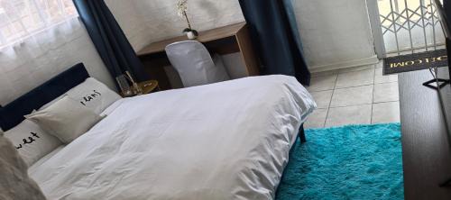 Double Room with Pool View