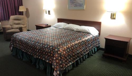 Standard King Room