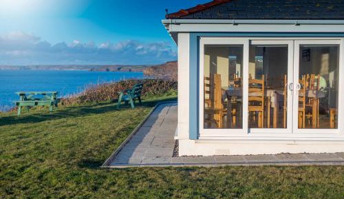 Six-Bedroom Holiday Home