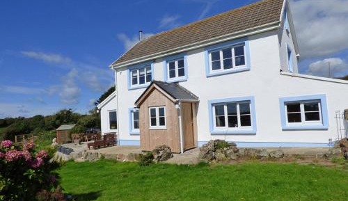 Four-Bedroom Holiday Home