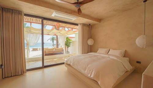 Double Room 2