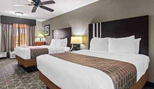 Queen Room with Two Queen Beds - Non-Smoking