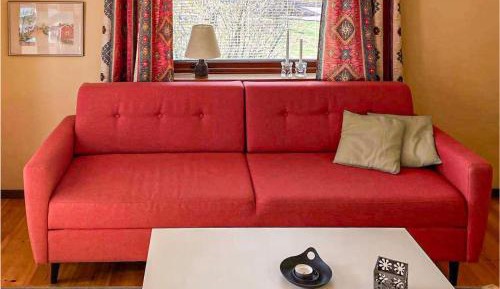 One-Bedroom Holiday Home