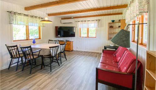 Two-Bedroom Holiday Home