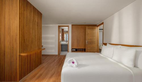 Three-Bedroom Apartment Suite