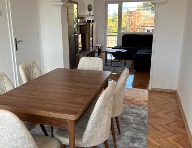 One-Bedroom Family Apartment