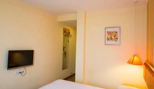 Small Single Room