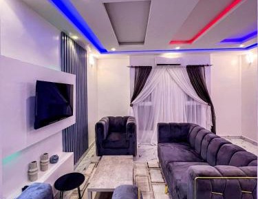 Deluxe Double Room (2 Adults + 1 Child)