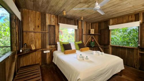 Standard Double or Twin Room with Garden View