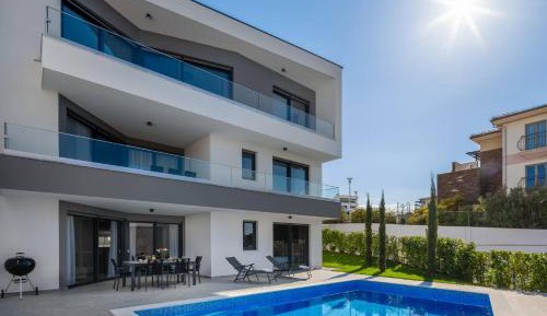 Junior Suite with Private Pool