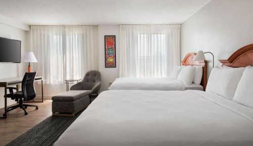 Queen Suite with Two Queen Beds