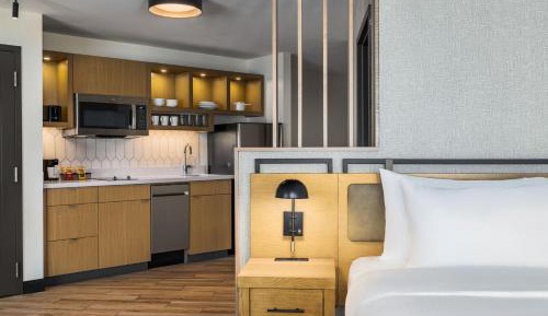 King Studio with Sofa Bed