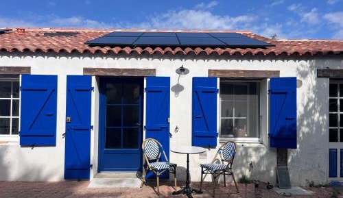 One-Bedroom House