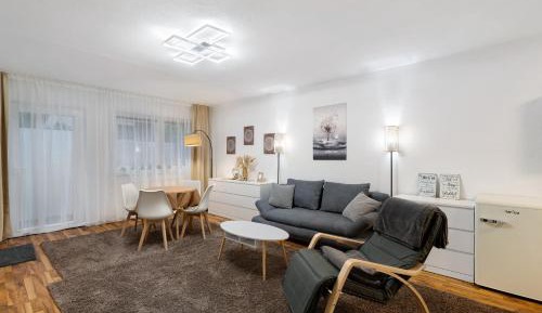 Superior One-Bedroom Apartment