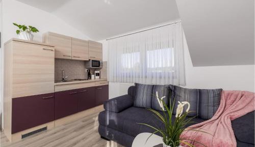 Six-Bedroom Holiday Home