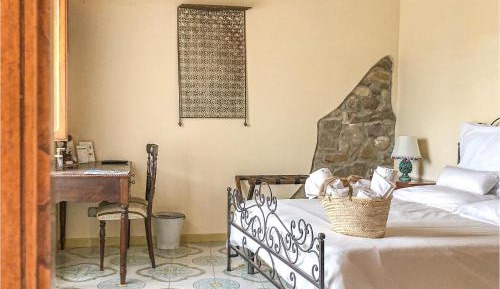 Five-Bedroom Holiday Home