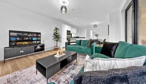 Three-Bedroom Apartment