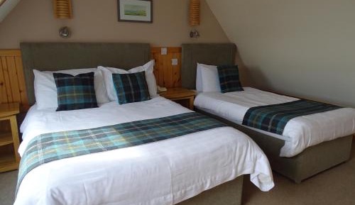 Deluxe Triple Room with Sea View