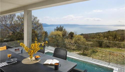 Two-Bedroom Holiday Home