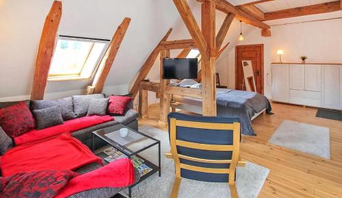 One-Bedroom Holiday Home