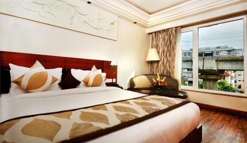 Metro View Room