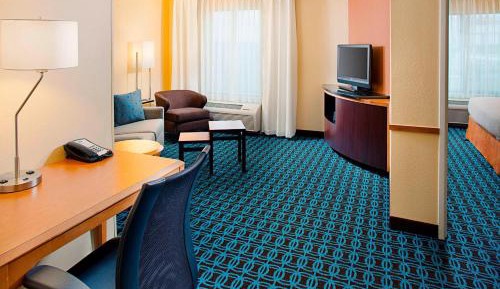 2 Room King Suite, Guest room, 1 King, Sofa bed