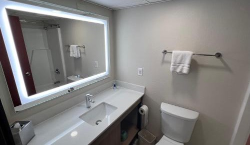 Queen Suite with Two Queen Beds - Non-Smoking