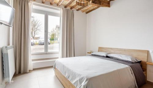 Apartment with Park View
