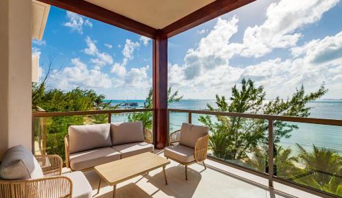 Three-Bedroom Apartment with Sea View