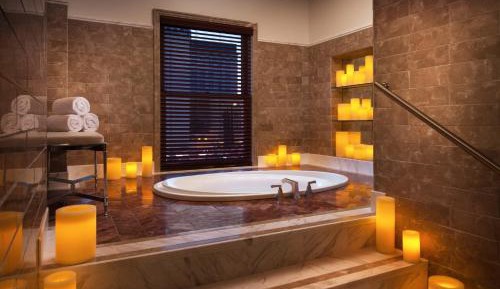 Palm Suite, Suite, 1 King, Sofa bed