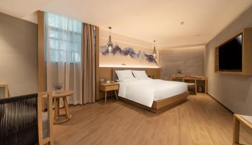 Queen Room