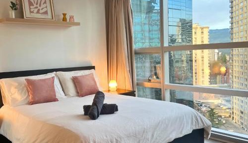 Studio Apartment with Queen Bed