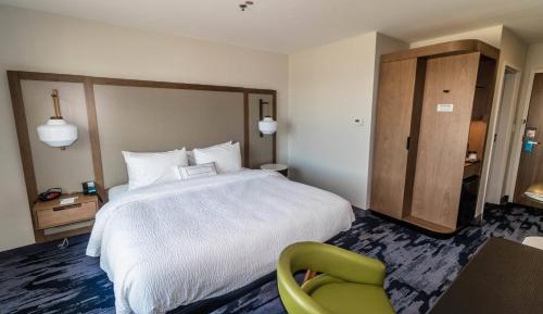 King Guest Room