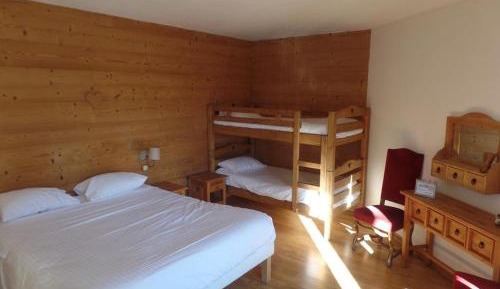 Quadruple Room with Shower