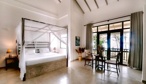 Double Room with Balcony and Sea View