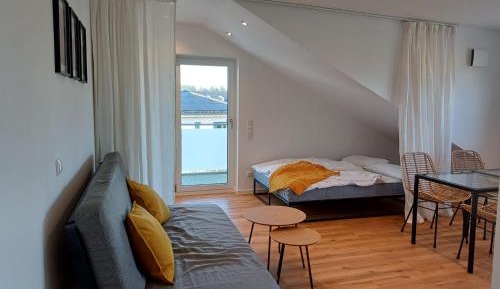 Studio Apartment with Balcony