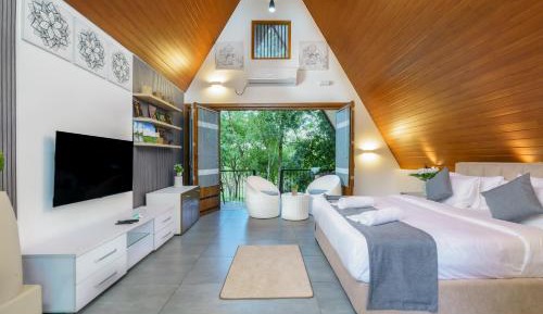 Double Room with Balcony