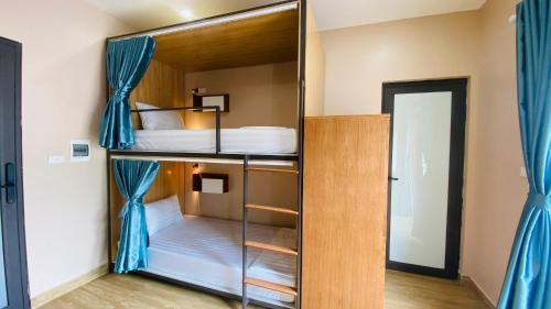 Bed in 4-Bed Mixed Dormitory Room