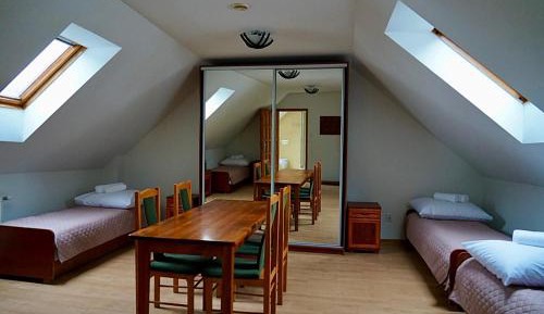 Quadruple Room with Shared Bathroom