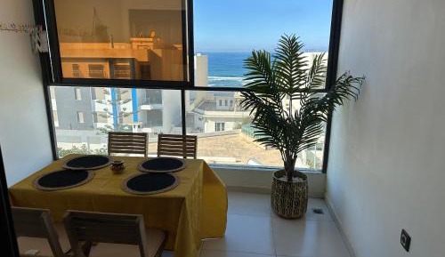 One-Bedroom Apartment with Sea View