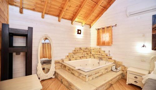 One-Bedroom Chalet
