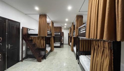 Bunk Bed in Mixed Dormitory Room