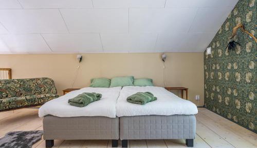 One-Bedroom Family Apartment