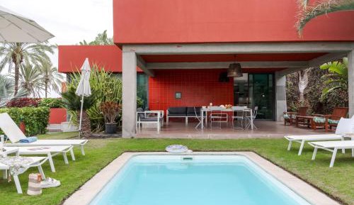 Villa with Private Pool