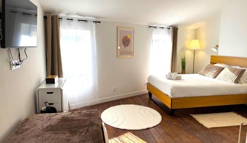 Studio Apartment