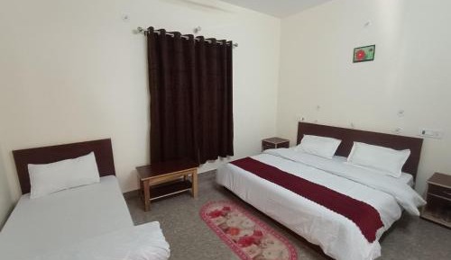 Triple Room with Private Bathroom
