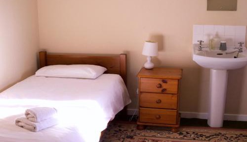 Single Room with Shared Bathroom