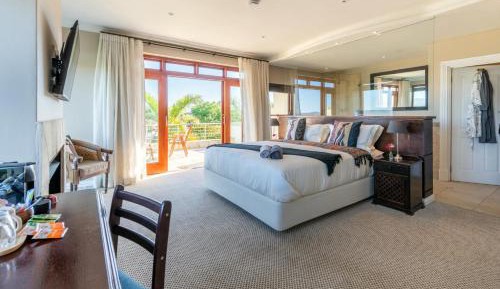 King Room with Lake View